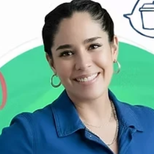 Tamra Rahme — bilingual female Spanish voice over talent